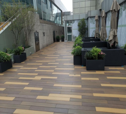 上海揚子江麗笙精選酒店室外露臺項目